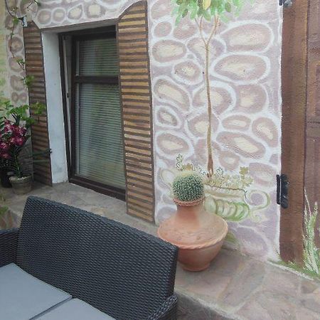 Pension Toscana Шверин Экстерьер фото